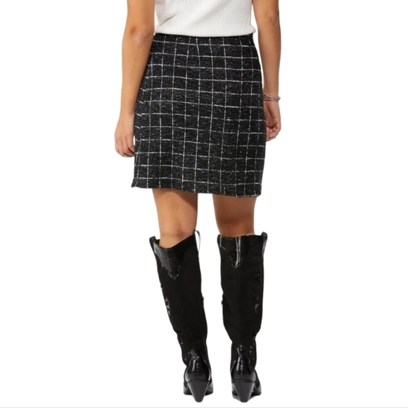 Cato Metallic Thread Faux Wrap Skirt Size Medium - Picture 1 of 4